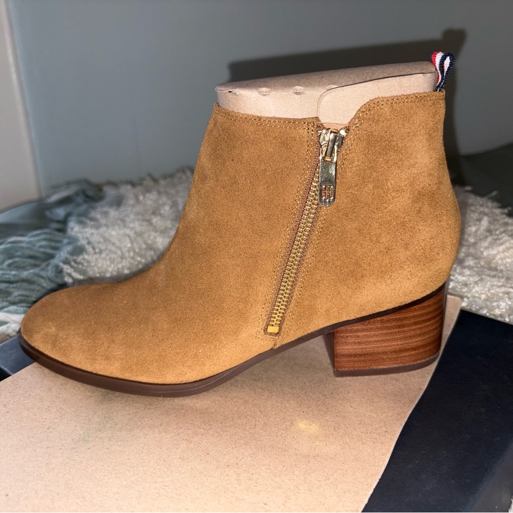 Tommy Hilfiger Tan Suede Ankle Booties